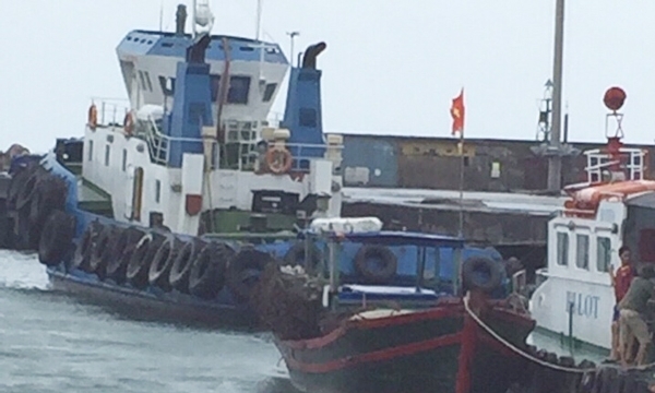 5 ngư dân trên tàu cá bị mất liên lạc đã vào bờ an toàn 